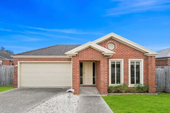 8 Carradale Street, Waurn Ponds, Vic 3216
