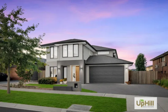8 Casa Circuit, Clyde North, Vic 3978