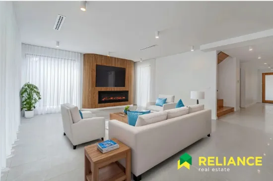 8 Celestial Way, Greenvale, Vic 3059-Image
