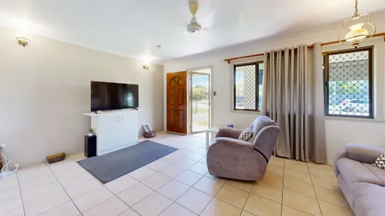 8 Champagne Crescent, Kelso, Qld 4815