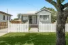 8  Charlotte Street, Newtown, Qld 4350