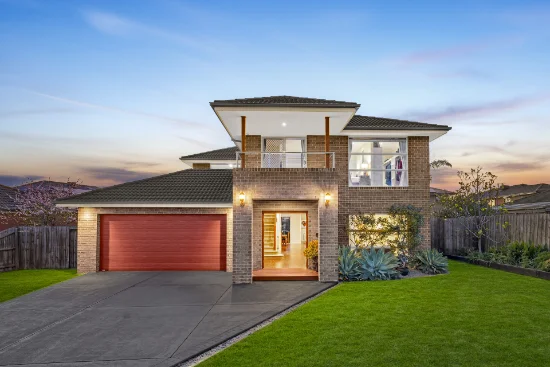 8 Charlwood Close, Lynbrook, Vic 3975 - Sold