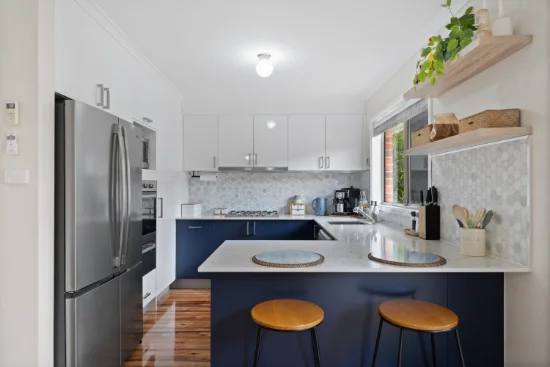 8 Clamp Place, Greenway, ACT 2900