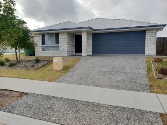 8 Clarence Place, Plainland, Qld 4341