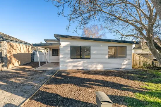 8 Clarendon Street, Frankston VIC 3199-Image