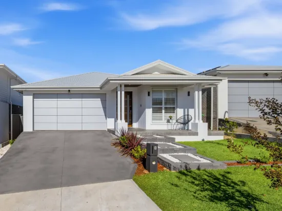 8 Clemont Street, Wilton, NSW 2571