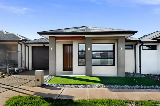 8 Climate Street, Fraser Rise, Vic 3336