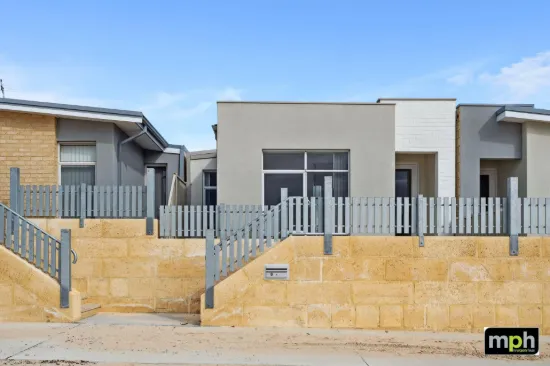 8 Clover Lane, Alkimos, WA 6038