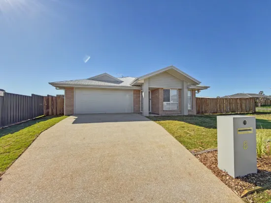 8 Colbar Street, Pittsworth, Qld 4356