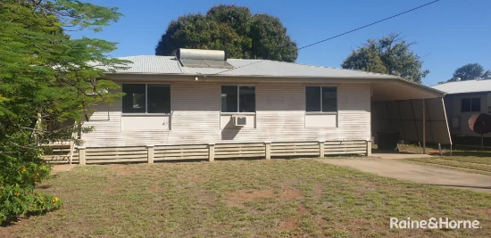 8 Connor Drive, Moranbah, Qld 4744
