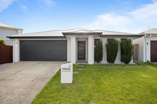 8 Conway Crescent, Banya, Qld 4551