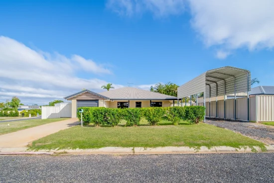 8 Coombs Ct, Emerald, Qld 4720 - For Rent