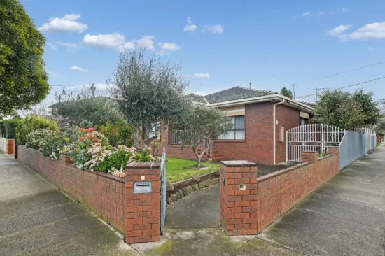8 Cooper Street, Preston, Vic 3072