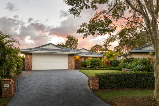 8 Coral Close, Manly West, Qld 4179