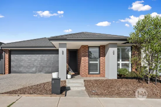 8 Coral Vine Road, Junction Village, Vic 3977