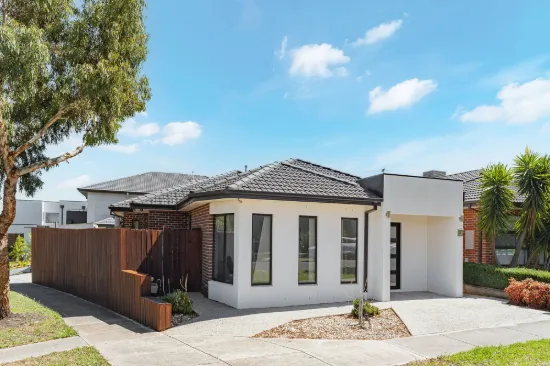8 Corfu Road, Greenvale, Vic 3059