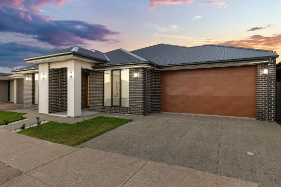 8 Cyperus Street, Riverlea Park, SA 5120