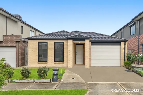 8 Dalziell Crescent, Cranbourne North, Vic 3977