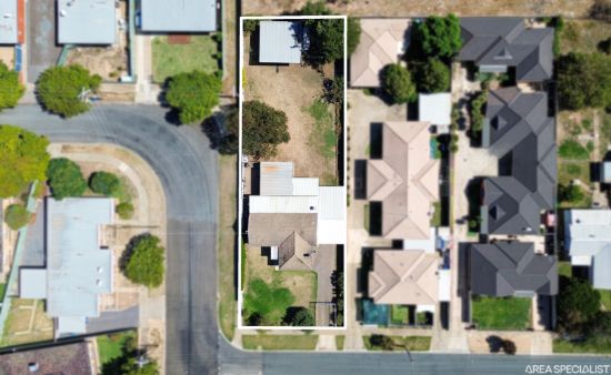 8 Dans Street, Shepparton, Vic 3630