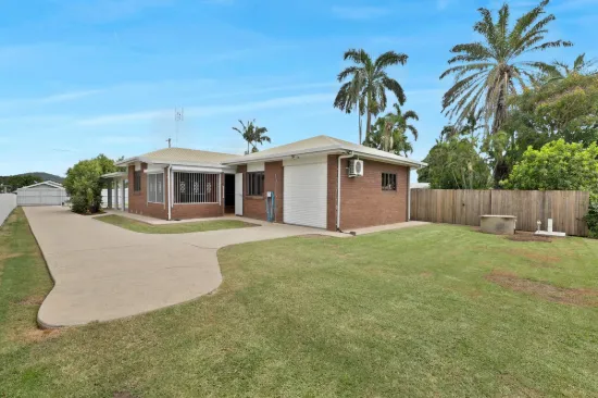 8 Davey Street, Glenella, Qld 4740