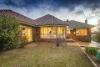 8 Deane Street, Yarralumla, ACT 2600