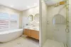 8 Deborah Avenue, Benowa Waters QLD 4217-Image