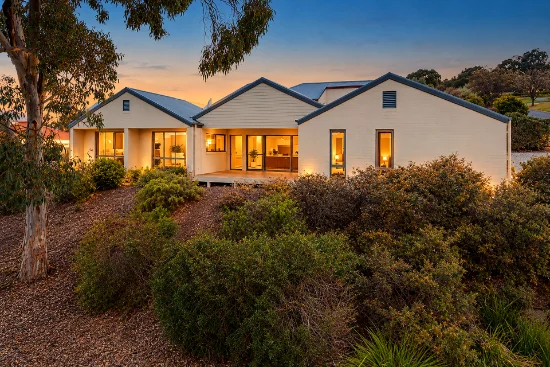 8 Donnington Drive, Wodonga, Vic 3690
