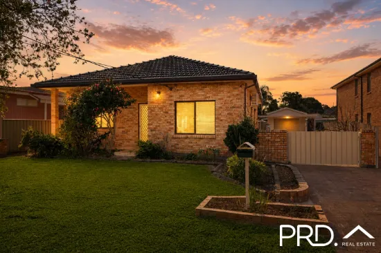 8 Doris Street, Picnic Point, NSW 2213