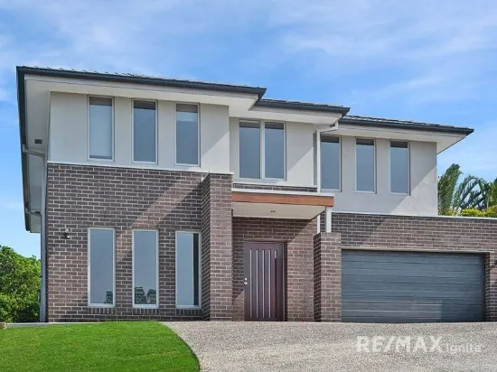 8 Dove Tree Crescent, Sinnamon Park, Qld 4073