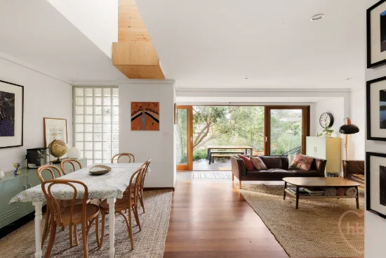 8 Dugdale Street, Cook, ACT 2614