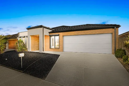 8 Dutch Avenue, Manor Lakes, Vic 3024