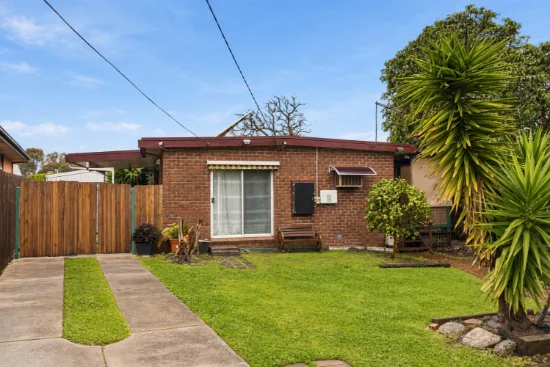 8 Eagle Avenue, Kingsbury, Vic 3083