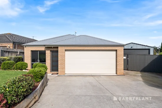 8 Eden Place, Drouin, Vic 3818