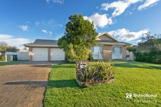 8 Endeavour Place, Salamander Bay, NSW 2317