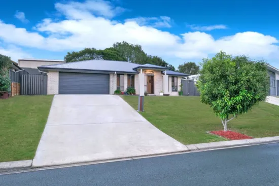 8 Excalibur Cr, Southside, Qld 4570