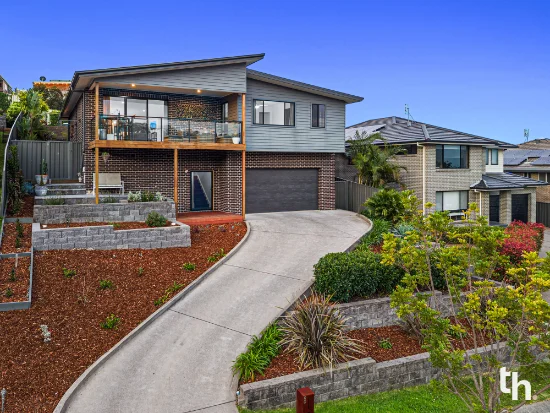 8 Falster Ridge, Cameron Park, NSW 2285