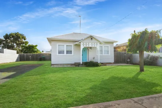 8 Fechler Avenue, Horsham, Vic 3400