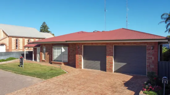 8 Fifth Street, Cowell, SA 5602