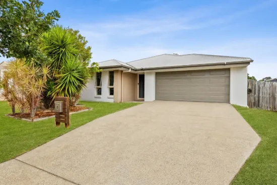 8 Florida Crescent, Parkhurst, Qld 4702