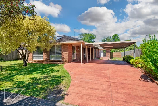 8 Forrest Street, Drouin, Vic 3818