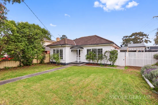 8 Francis Street, Oak Park, Vic 3046