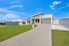 8 Fraser Avenue, Innes Park, Qld 4670