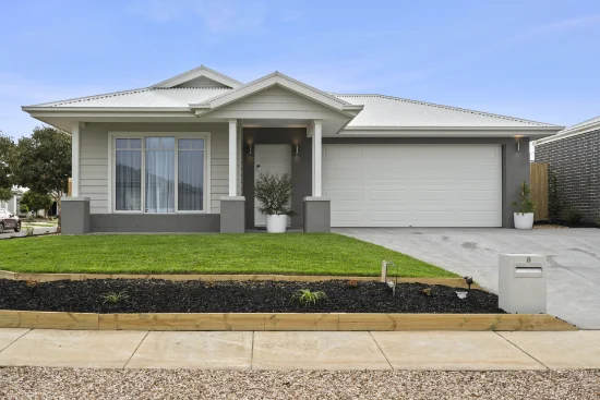 8 Gallant Road, St Leonards, Vic 3223