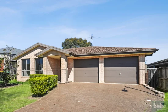 8 Gardiner Crescent, Elderslie, NSW 2570 - For Sale