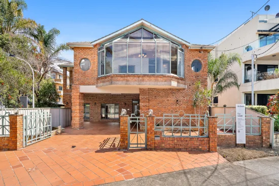 8 General Holmes Drive, Brighton-Le-Sands, NSW 2216