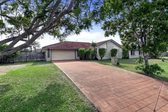 8 Genoa Court, Point Vernon, Qld 4655