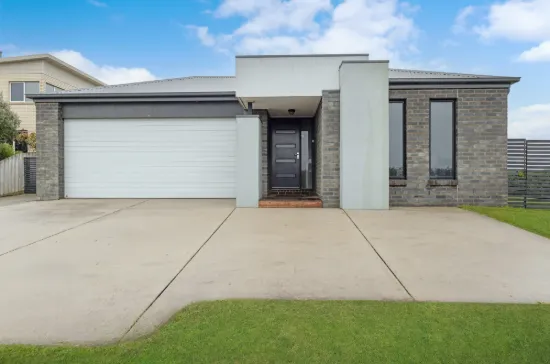 8 Georgia Close, Warrnambool, Vic 3280