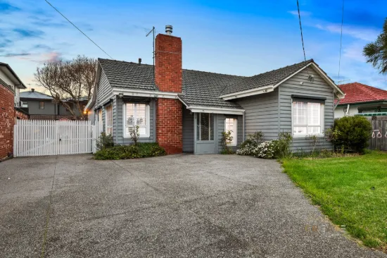 8 Gibb Street, Maidstone, Vic 3012