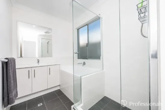 8 Giger Way, Alkimos, WA 6038-Image