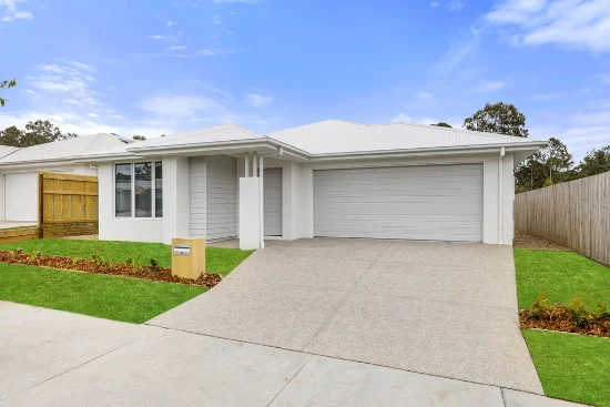 8 Glenmore St, Morayfield, Qld 4506